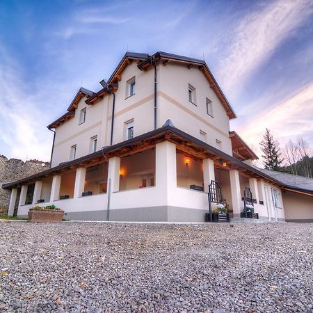 Dobra Hisa Zdravja Cicarija Hotel Golac ภายนอก รูปภาพ