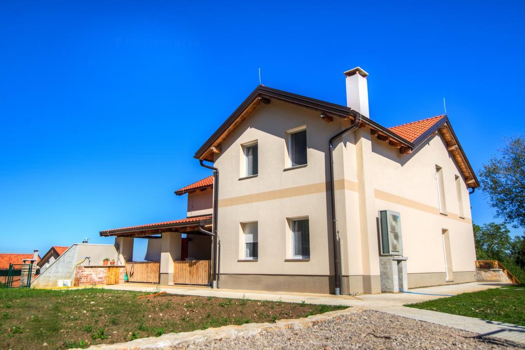 Dobra Hisa Zdravja Cicarija Hotel Golac ภายนอก รูปภาพ
